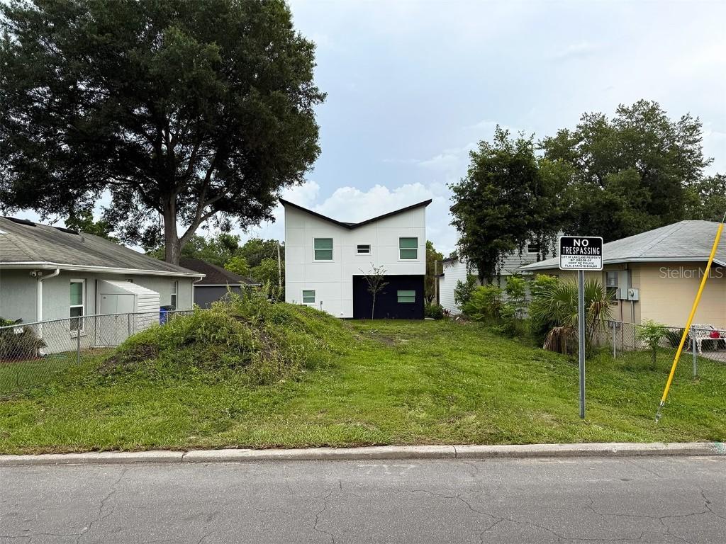 717 W 13th St., Lakeland, FL 33805