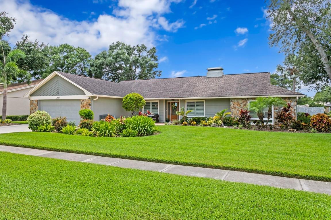 13810 Lake Village Pl., Tampa, FL 33618