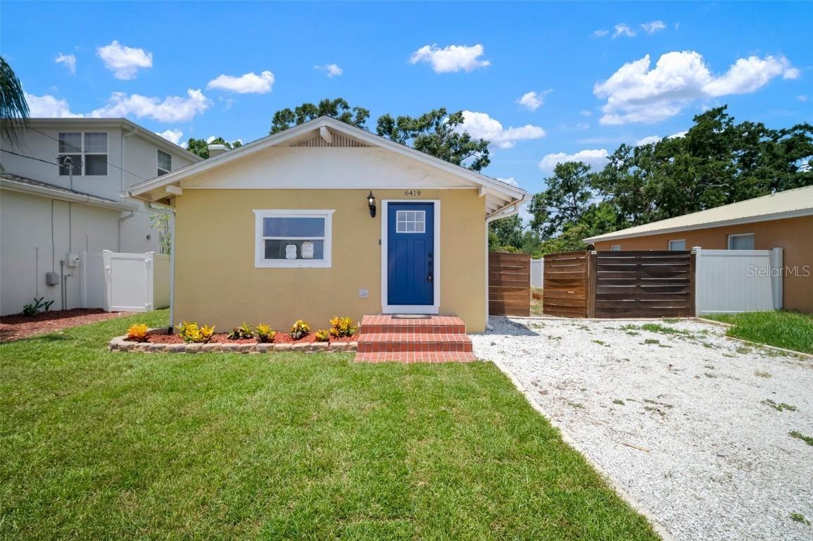 6419 S Englewood Ave., Tampa, FL 33611