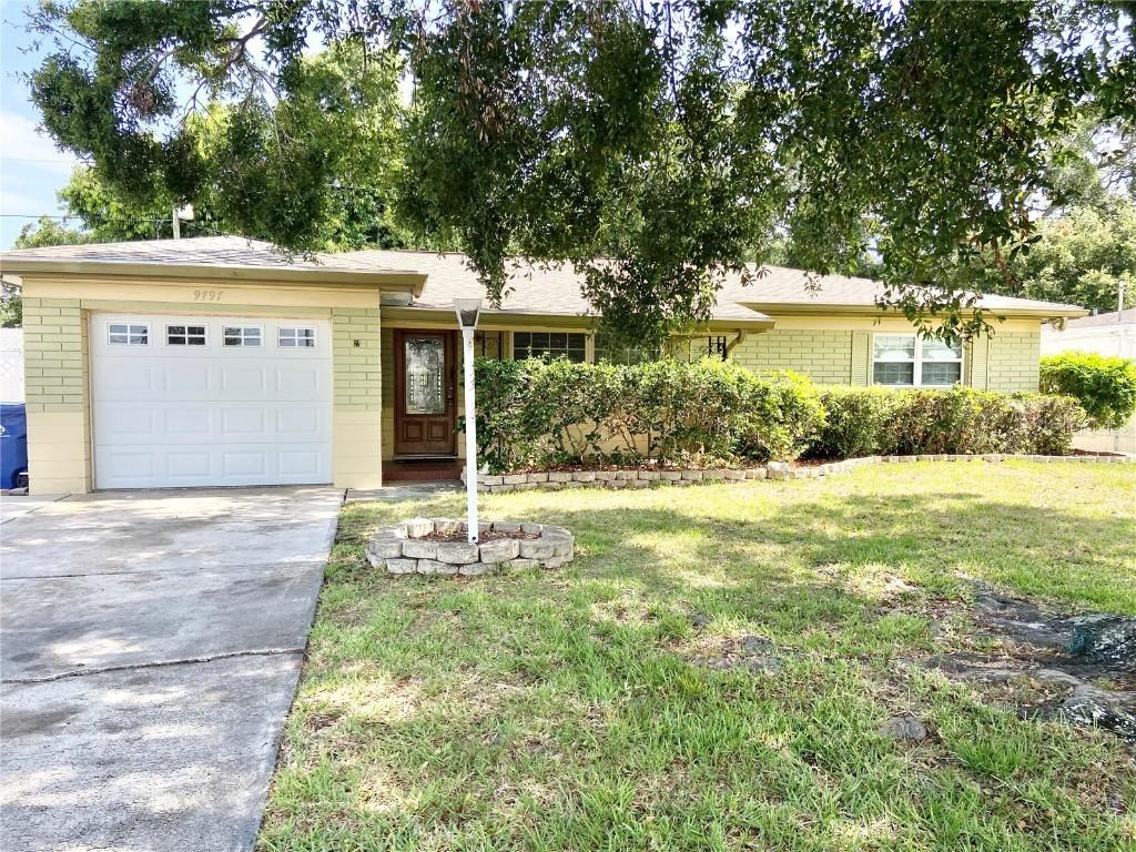 9797 52nd Ter., St Petersburg, FL 33708