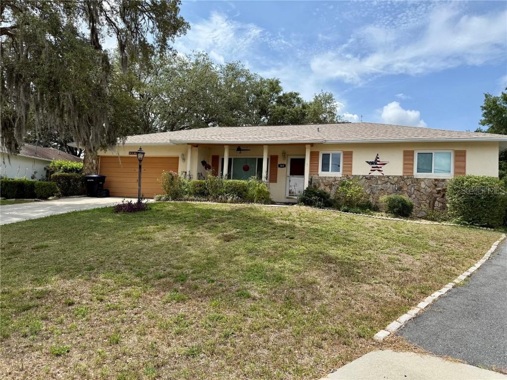 560 W Milkweed Loop, Beverly Hills, FL 34465
