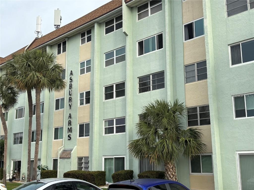 801 83rd Ave. #107, St Petersburg, FL 33702
