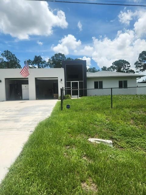 521 Frank Jewett Ave., Lehigh Acres, FL 33974