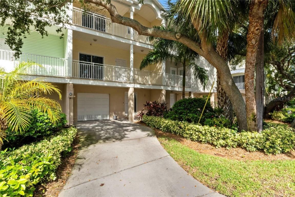 512 1st St. #108, Indian Rocks Beach, FL 33785