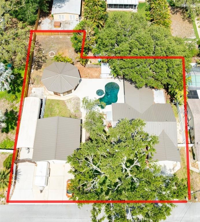 11988 117th St., Seminole, FL 33778