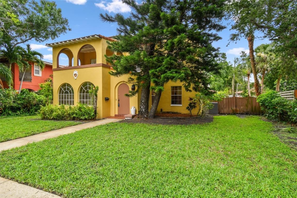 2227 Brevard Rd., St Petersburg, FL 33704