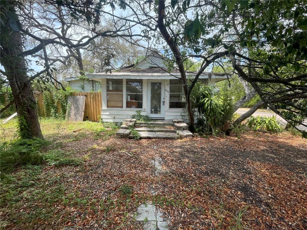 834 Grand Central St., Clearwater, FL 33756