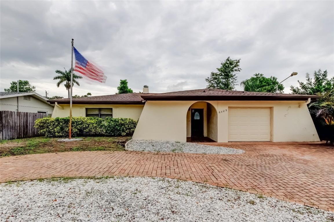 6409 41st Ave., St Petersburg, FL 33709