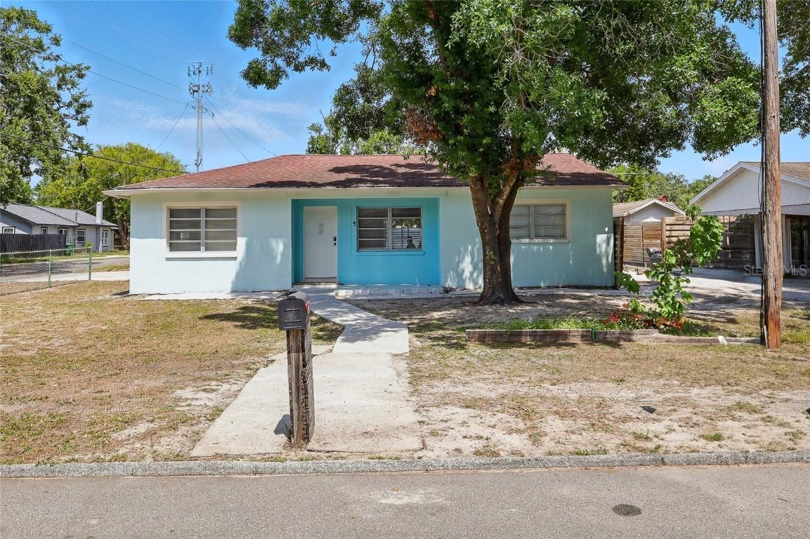 8525 N Ola Ave., Tampa, FL 33604