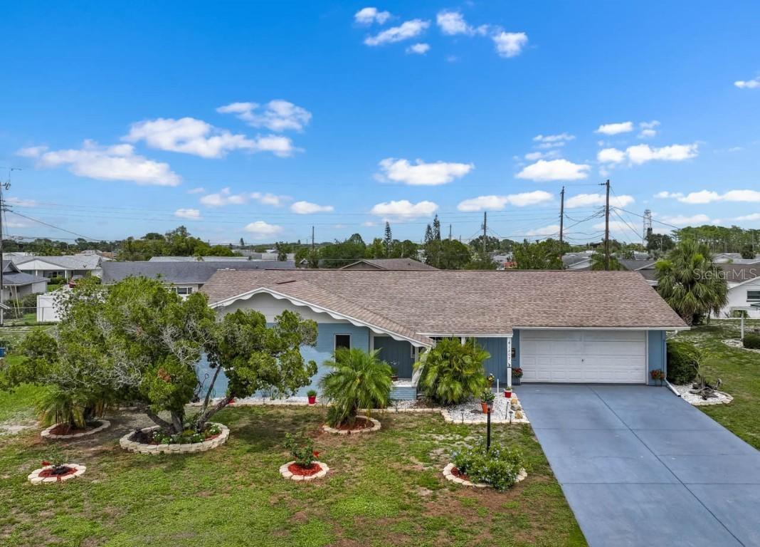 1205 Desert Hills Dr., Sun City Center, FL 33573