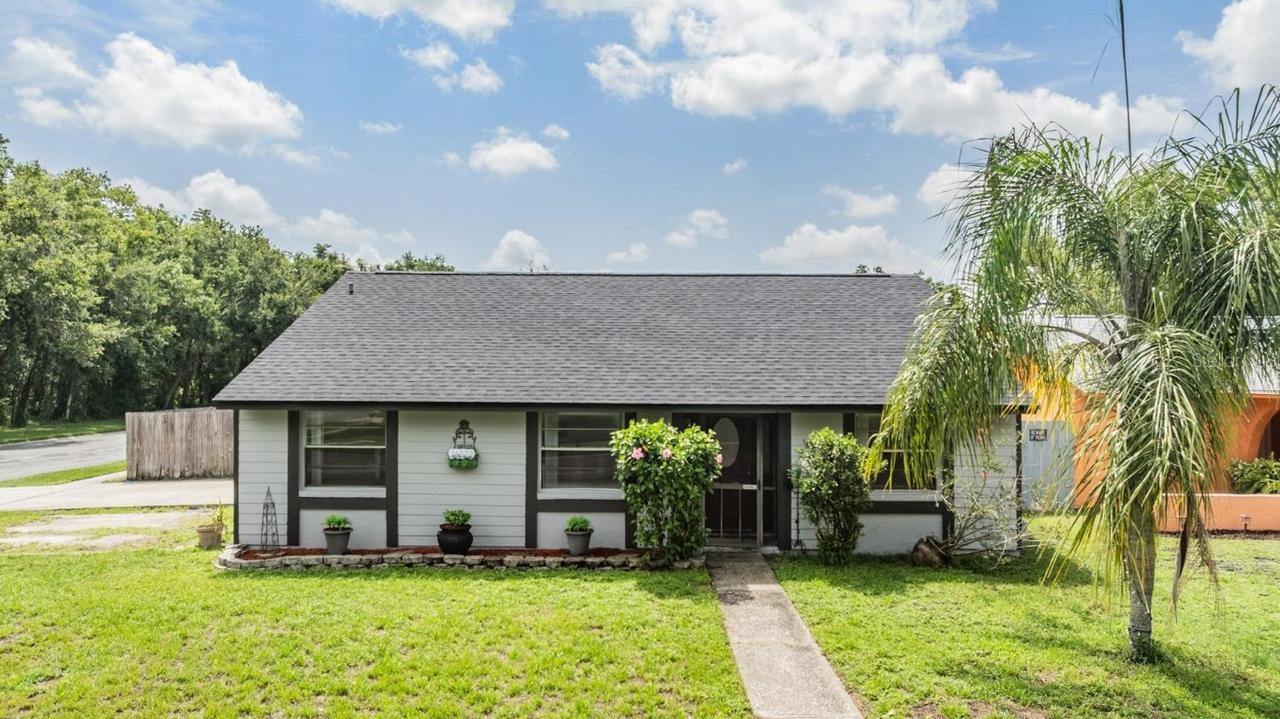 16023 Splitlog Dr., Tampa, FL 33618