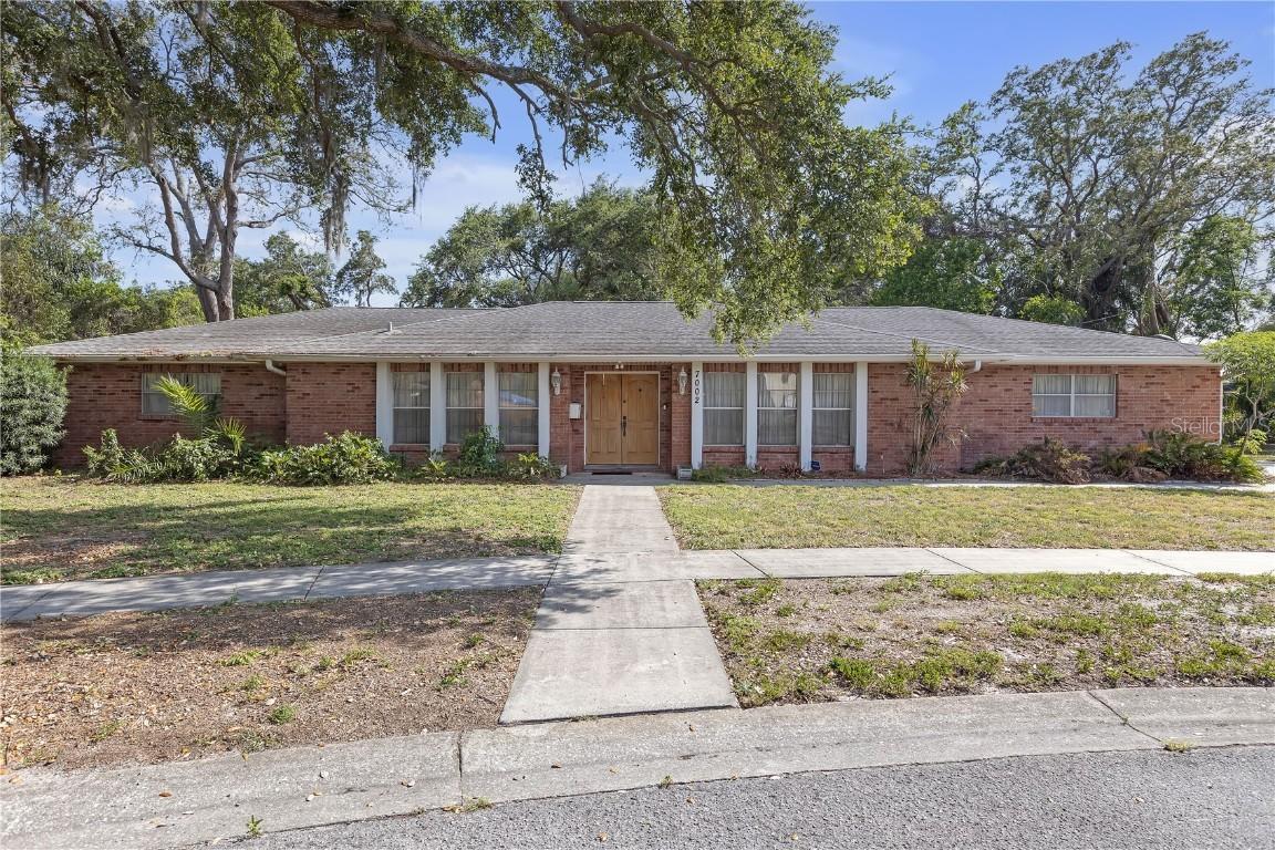 7002 Doreen St., Tampa, FL 33617