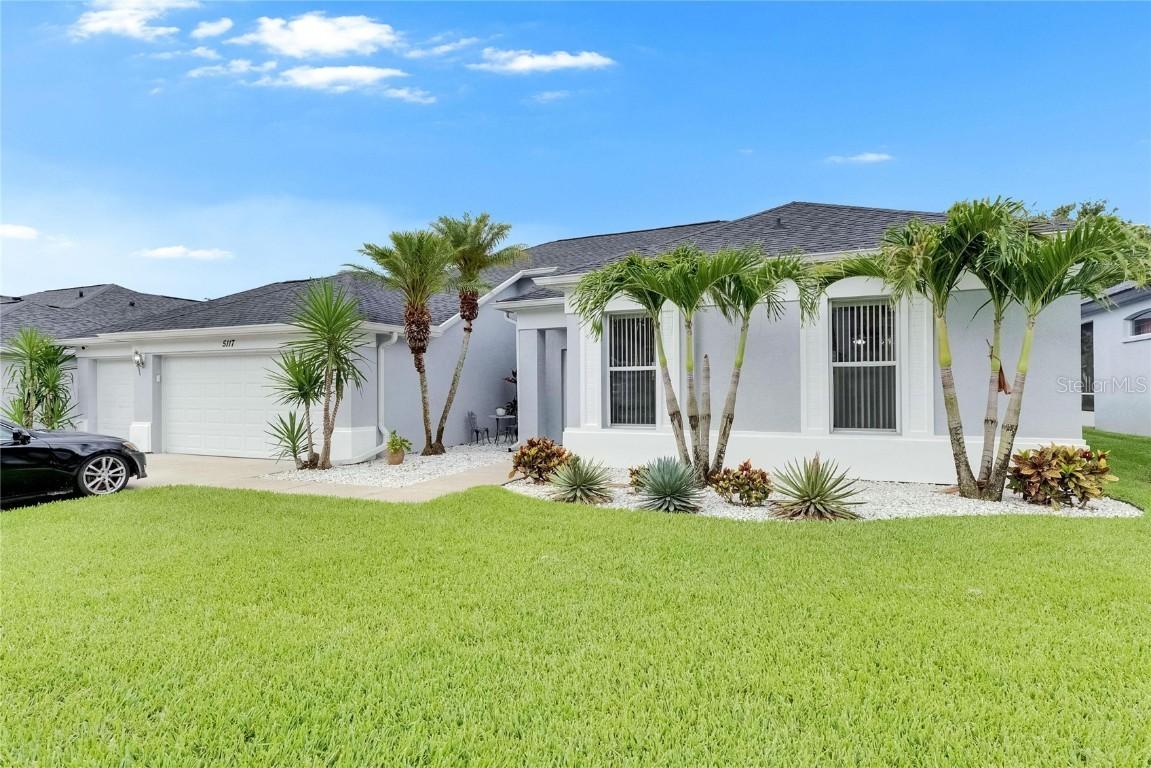 5117 Whispering Leaf Tr., Valrico, FL 33596