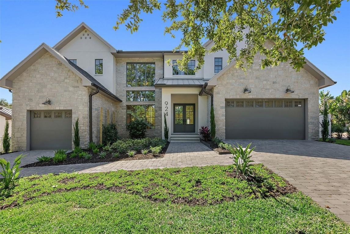 924 42nd Ave., St Petersburg, FL 33703