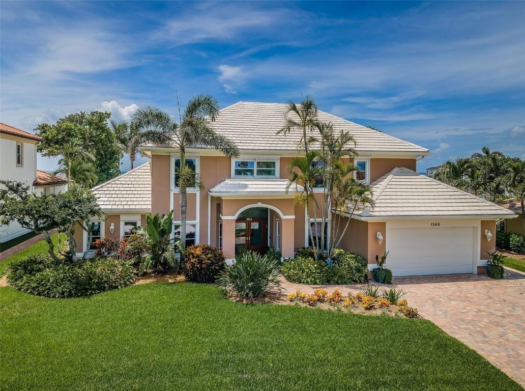 1988 Carolina Cir., St Petersburg, FL 33703