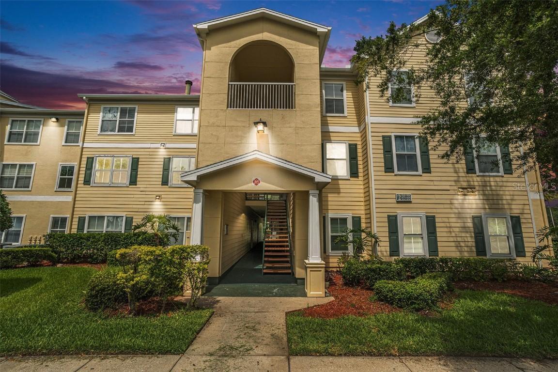 18533 Bridle Club Dr., Tampa, FL 33647