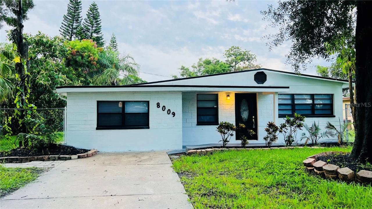 8009 Somerset Ln., Tampa, FL 33615