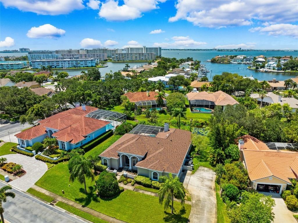 5904 Pelican Bay Plz., Gulfport, FL 33707