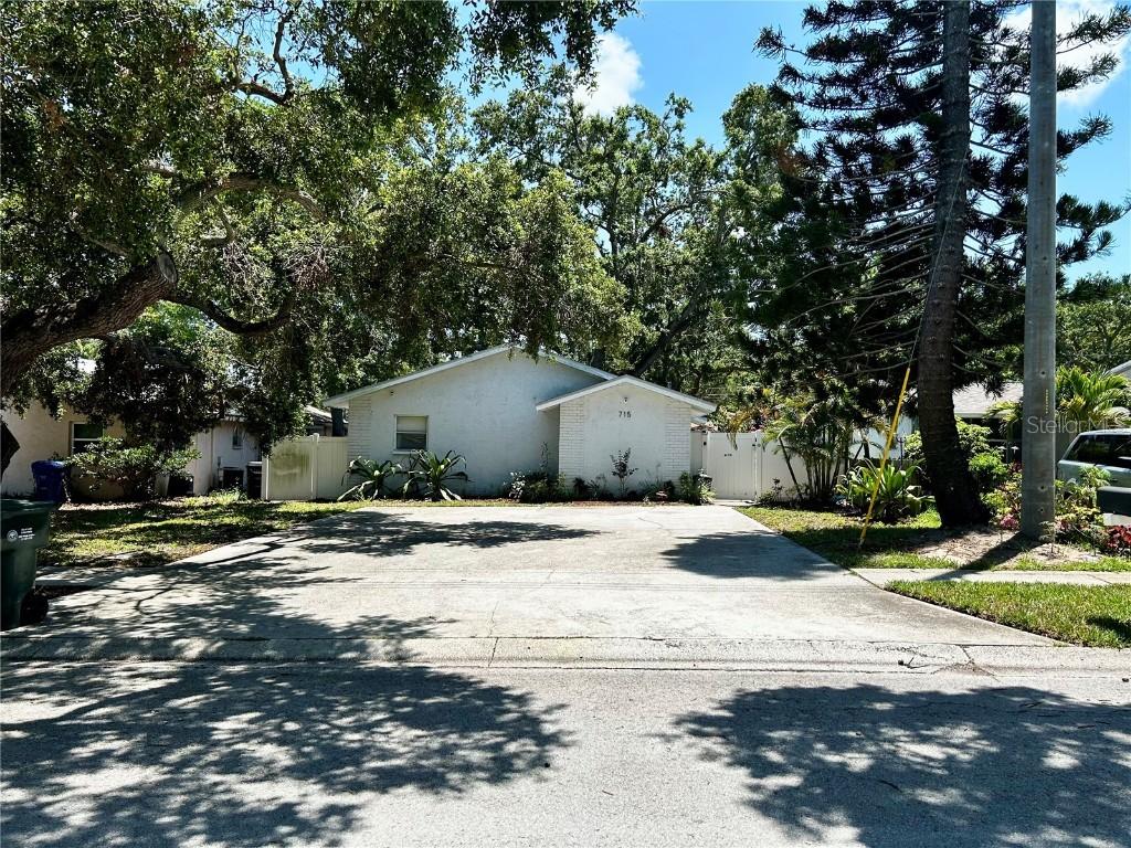 715 2nd Ave., Largo, FL 33770