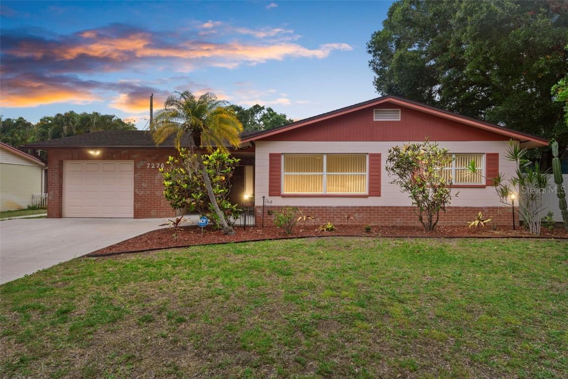 7276 21st Street N, St Petersburg, FL 33702