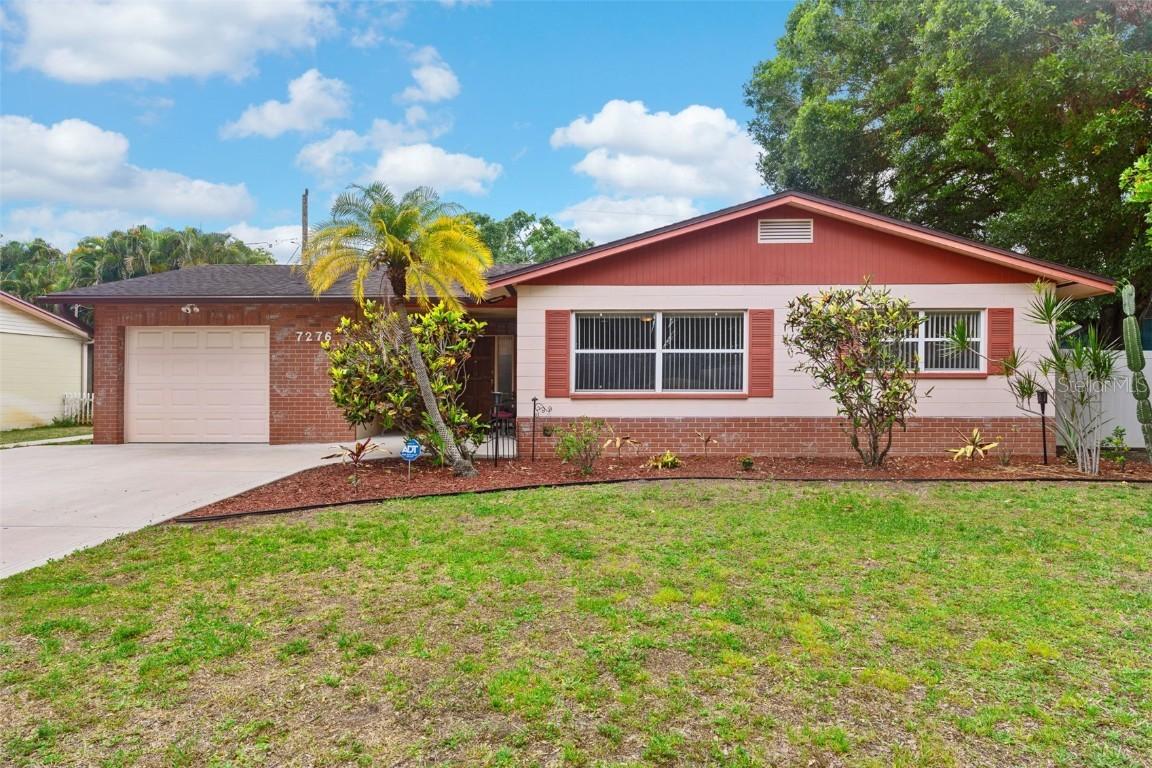 7276 21st Street N, St Petersburg, FL 33702