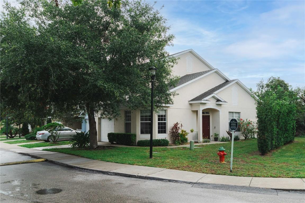 9616 Carlsdale Dr., Riverview, FL 33578