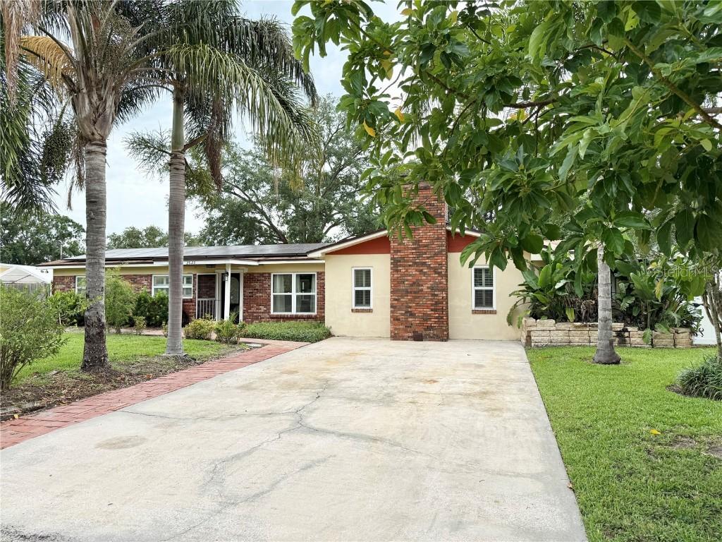 2523 Krueger Lane, Tampa, FL 33618