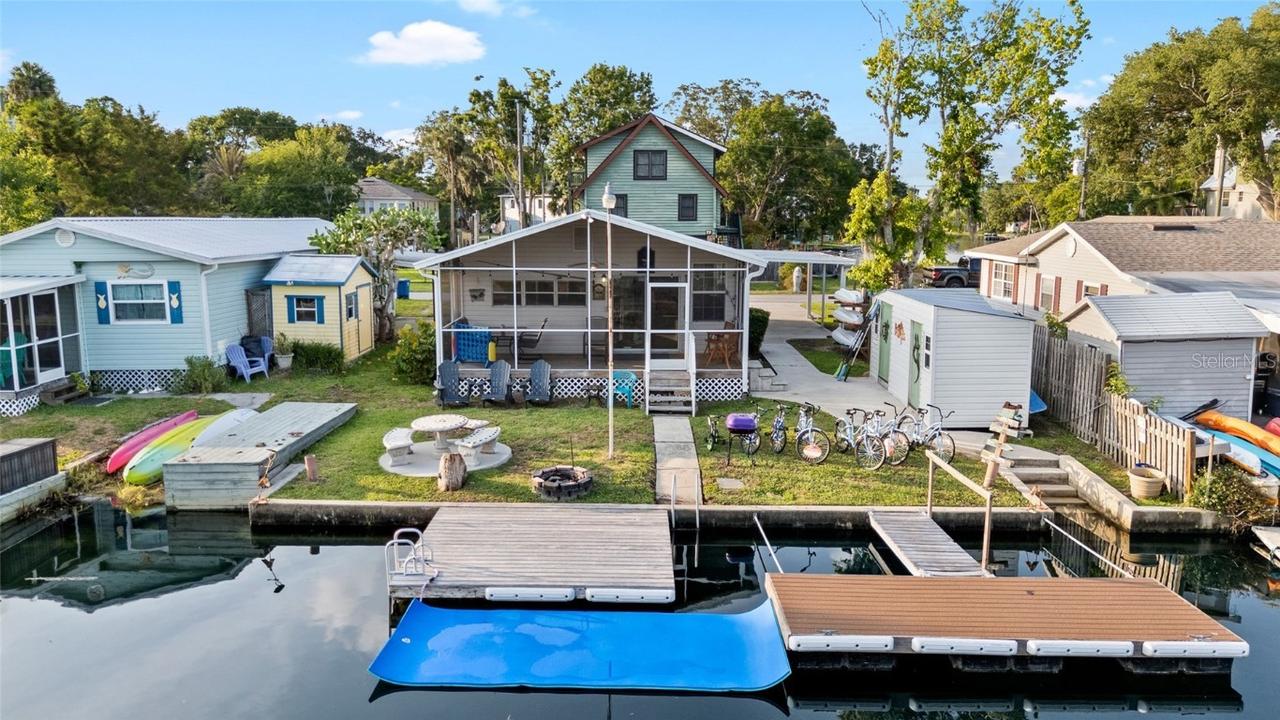 5336 Circle Dr., Weeki Wachee, FL 34607