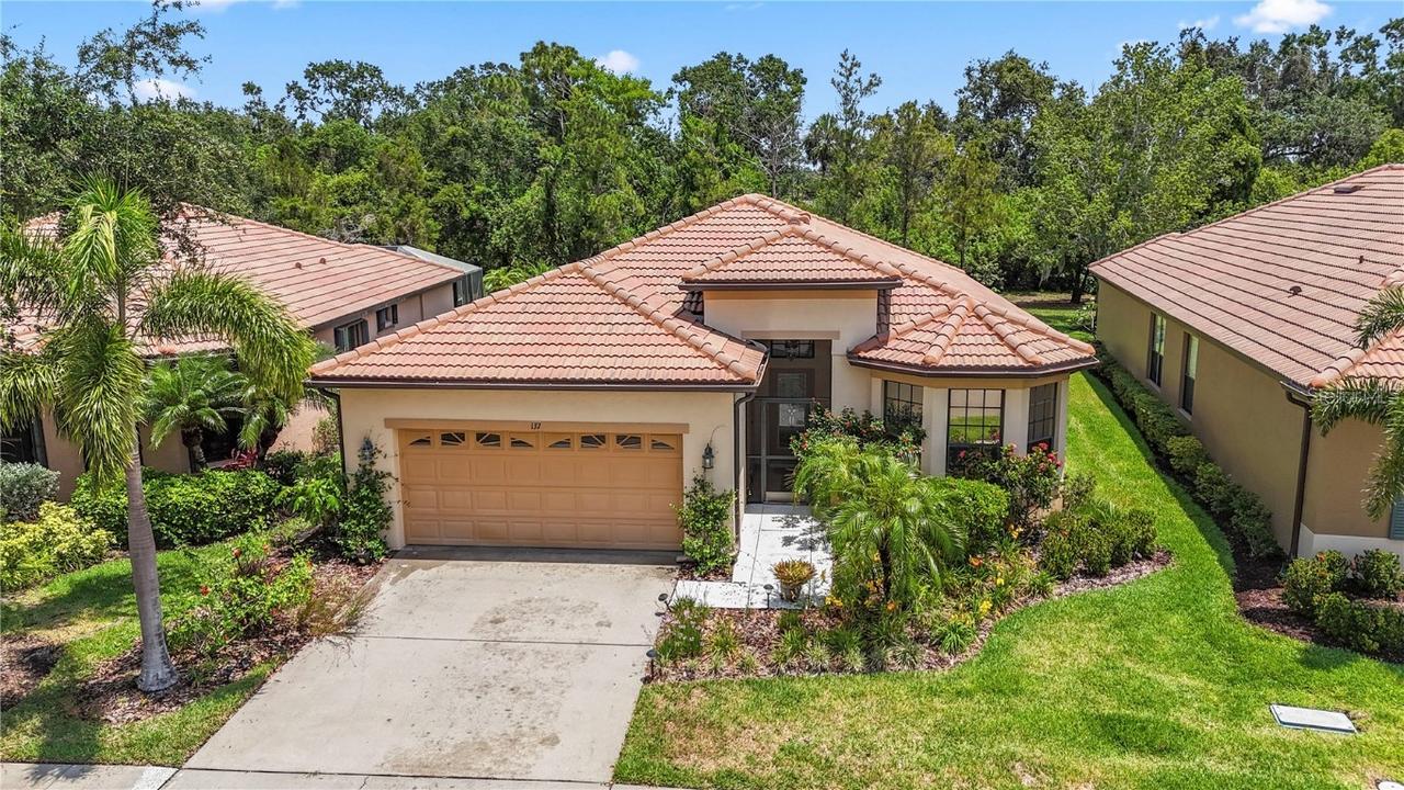 137 Silver Falls Dr., Apollo Beach, FL 33572