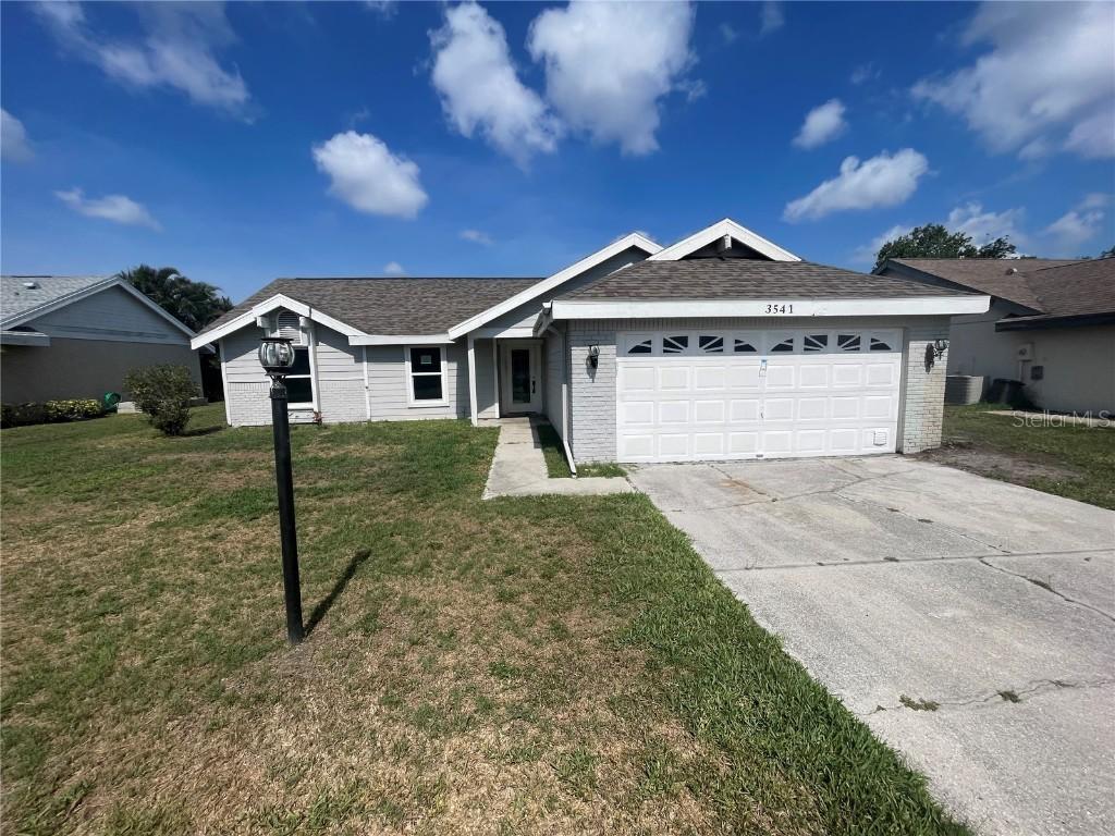 3541 65th Avenue Cir., Sarasota, FL 34243