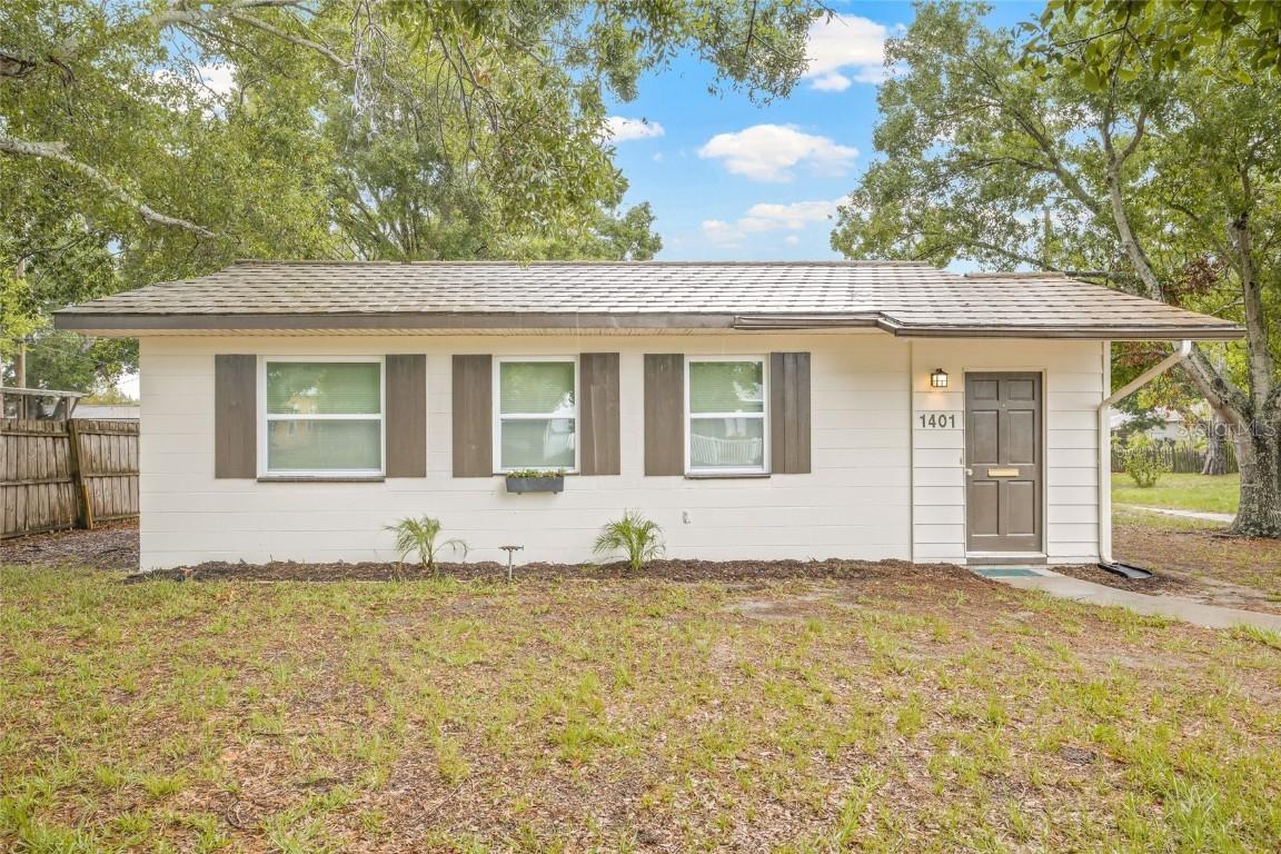 1401 30th Ave., St Petersburg, FL 33704