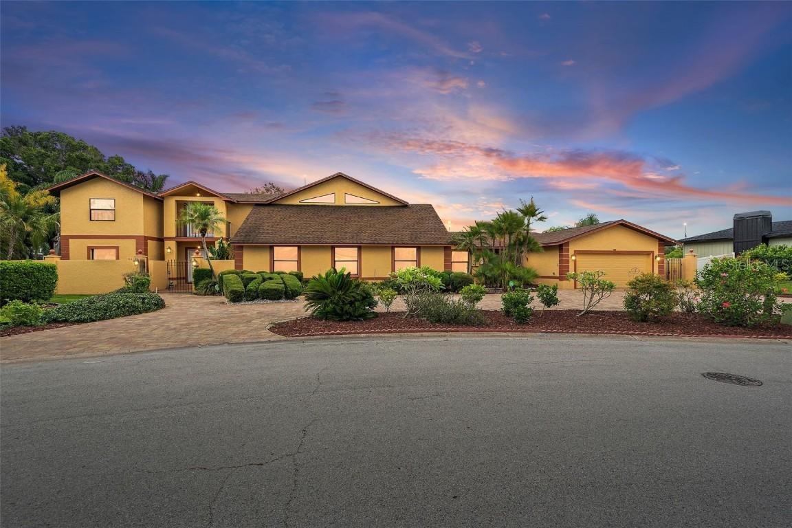1721 Allens Creek Dr., Clearwater, FL 33764