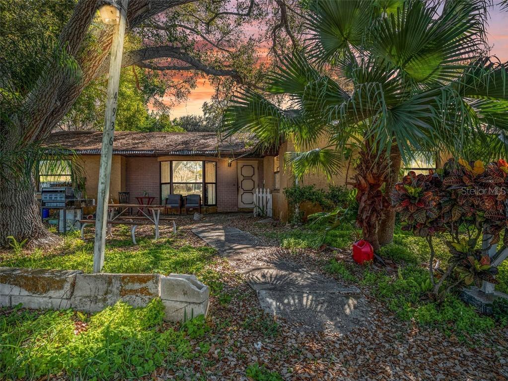 4936 40th Ave., St Petersburg, FL 33709