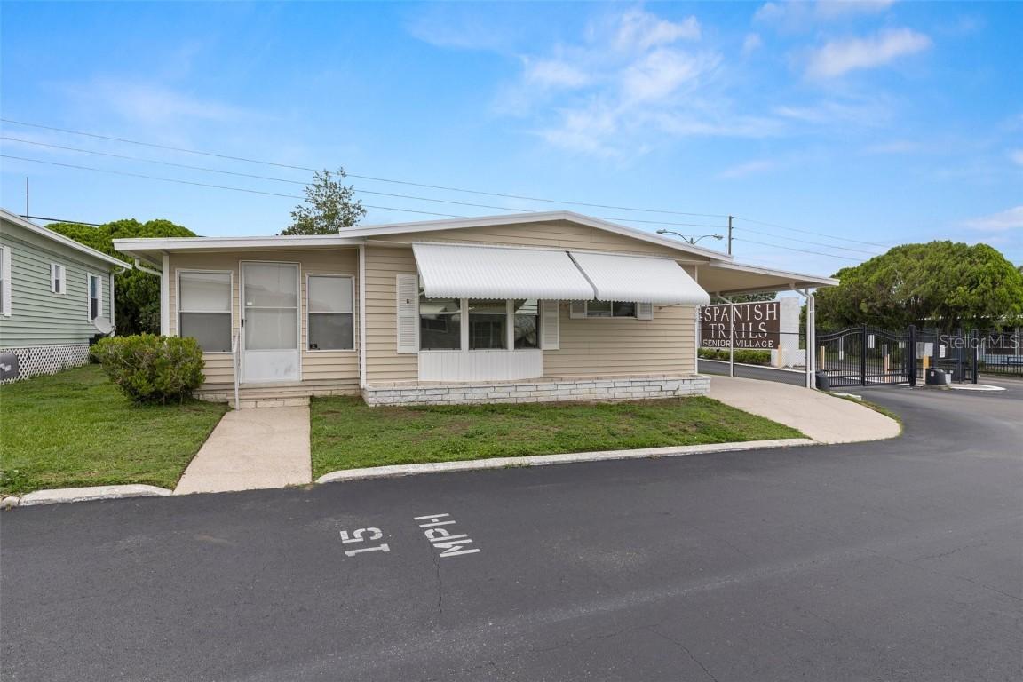7118 El Meyers St., Zephyrhills, FL 33541