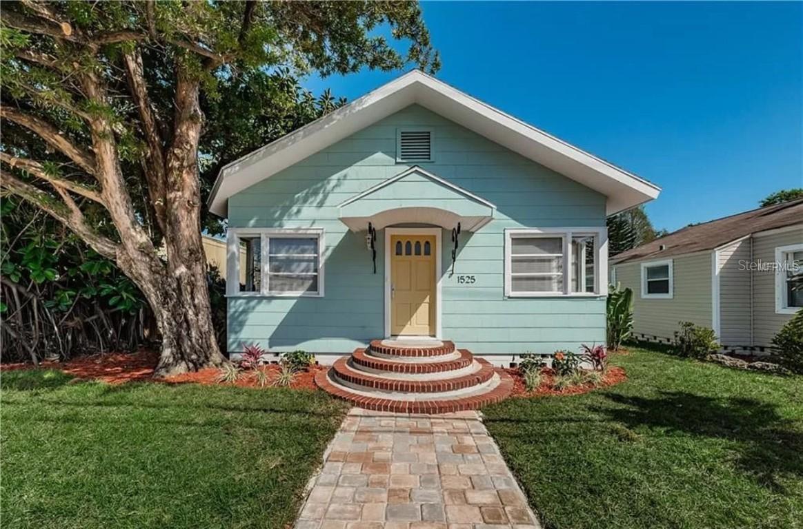 1525 38th Ave., St Petersburg, FL 33704