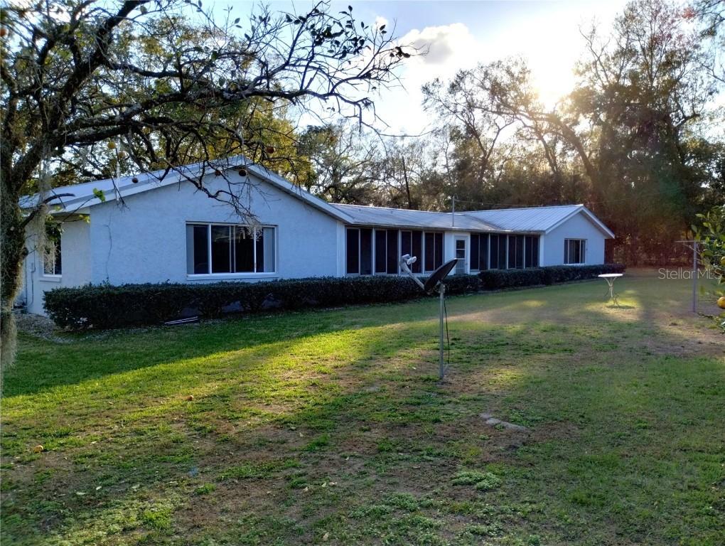 39343/39349 Rusbe Dr., Zephyrhills, FL 33540