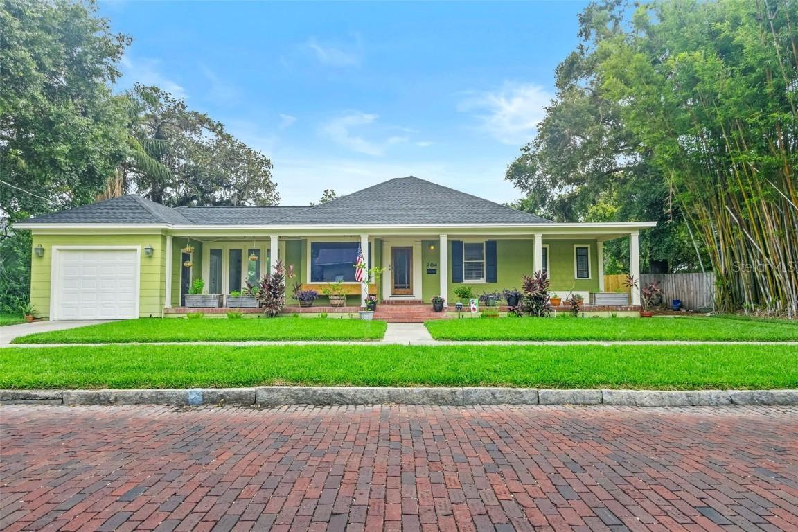 204 W Calhoun St., Plant City, FL 33563