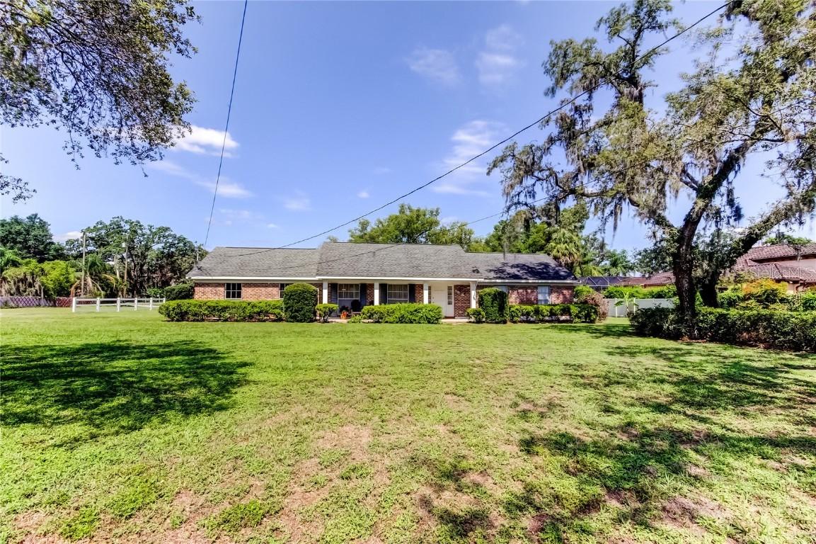 9918 Davis Rd., Tampa, FL 33637