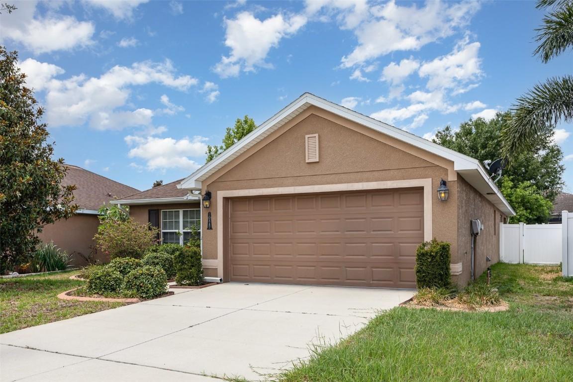 10847 Kirkwall Port Dr., Wimauma, FL 33598