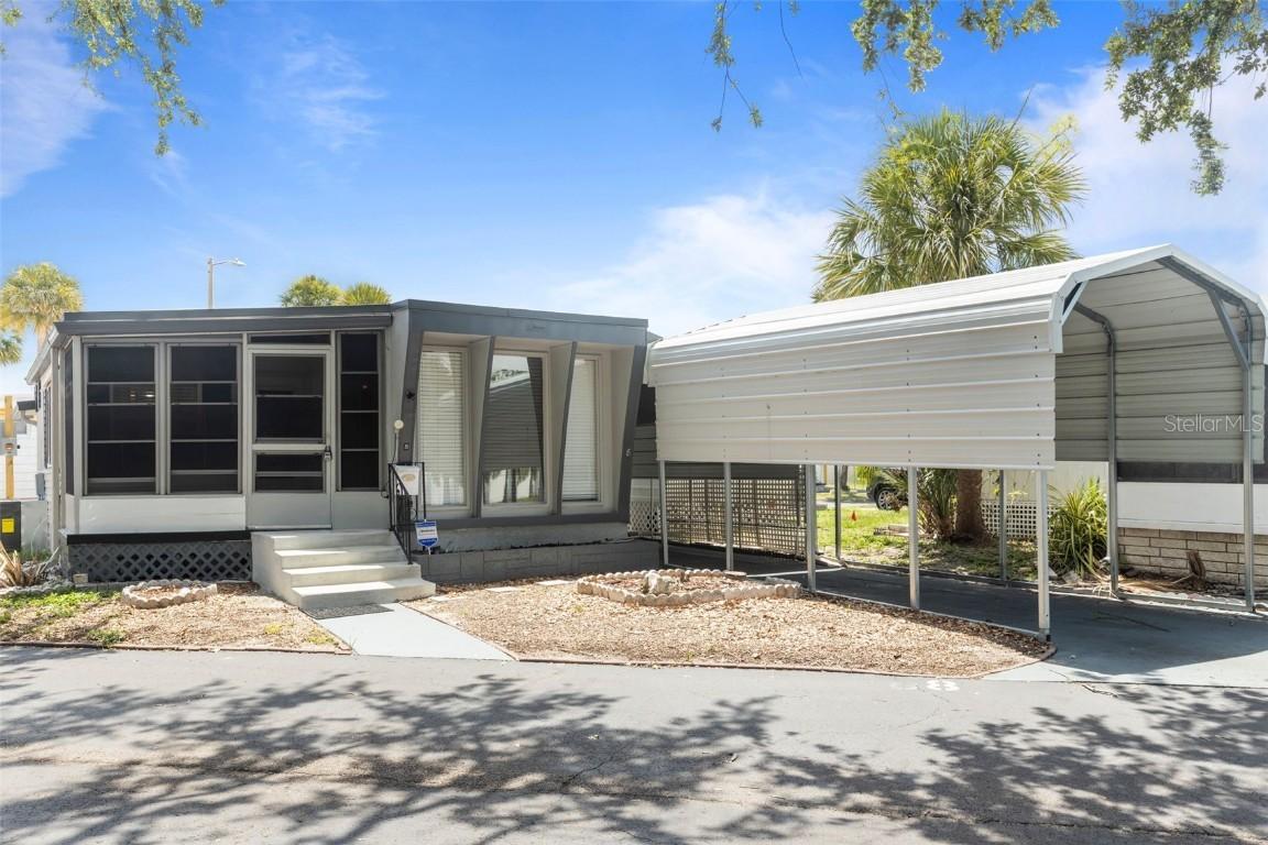 4851 W Gandy Blvd. #B1L8, Tampa, FL 33611