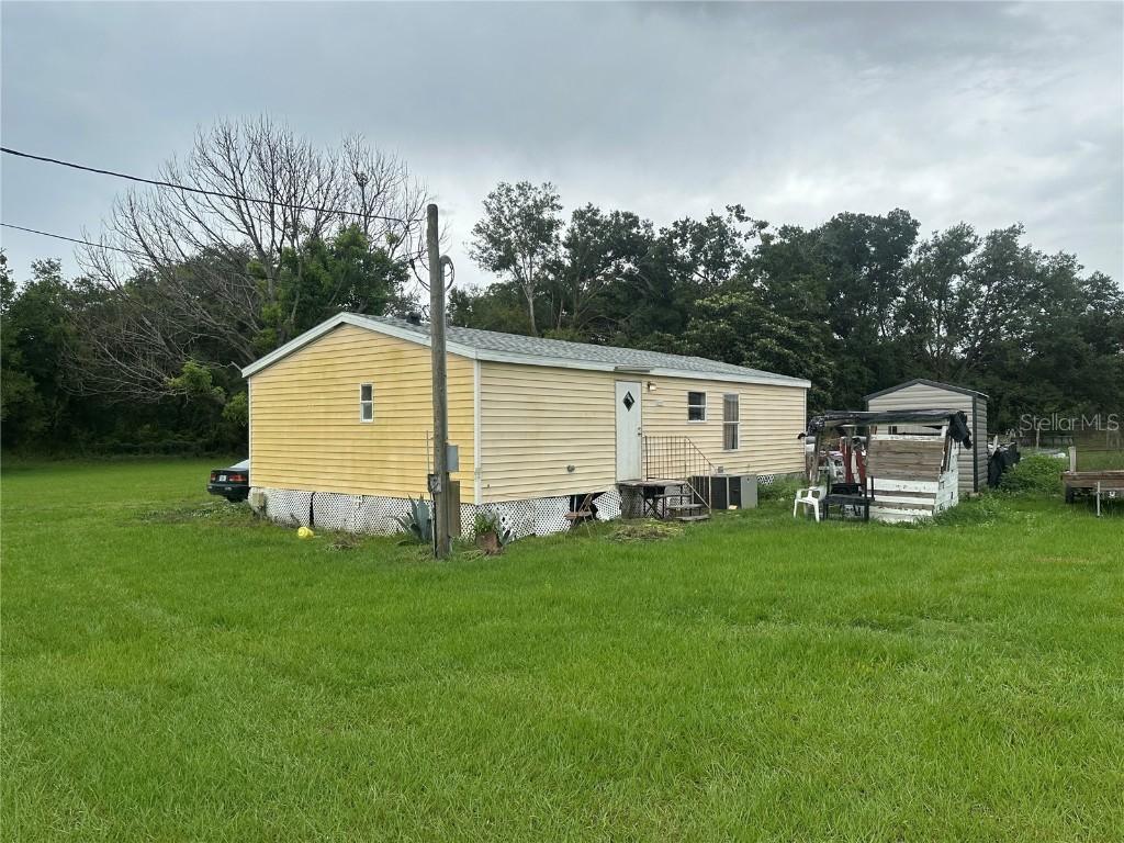 7041 23rd St., Zephyrhills, FL 33540