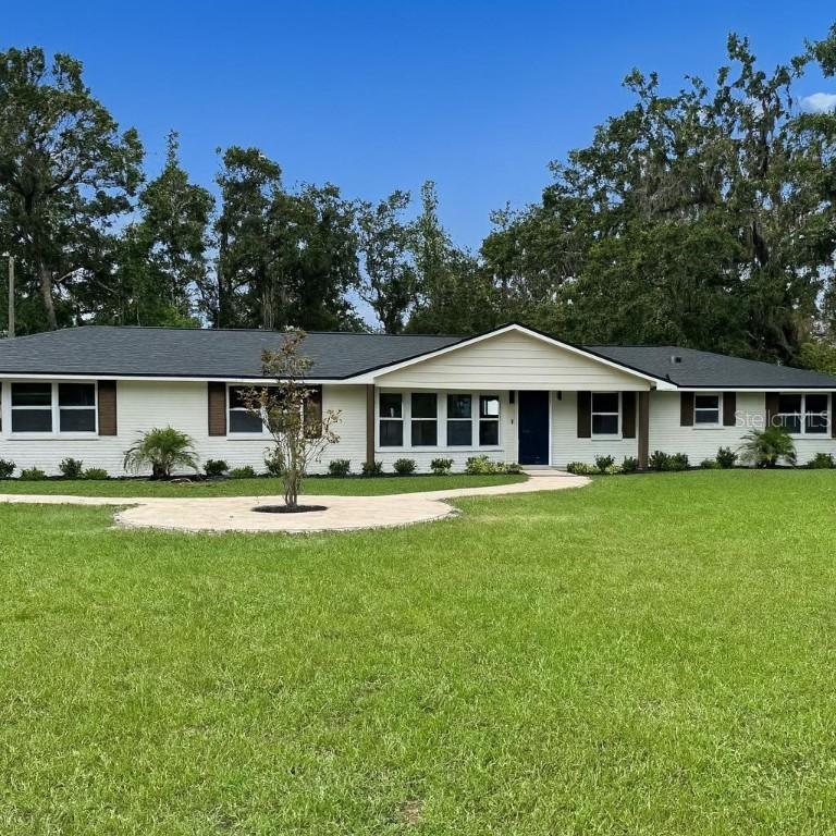 2933 Stearns Rd., Valrico, FL 33596
