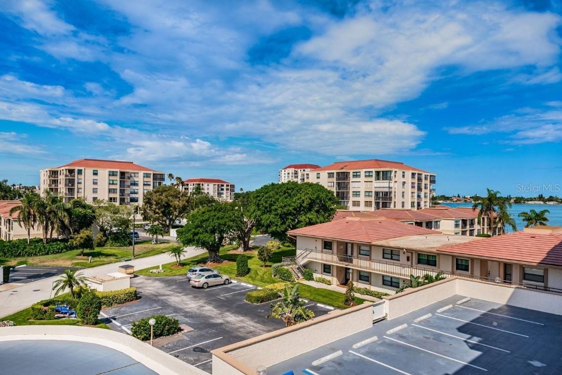 6145 Sun Blvd. #404, St Petersburg, FL 33715