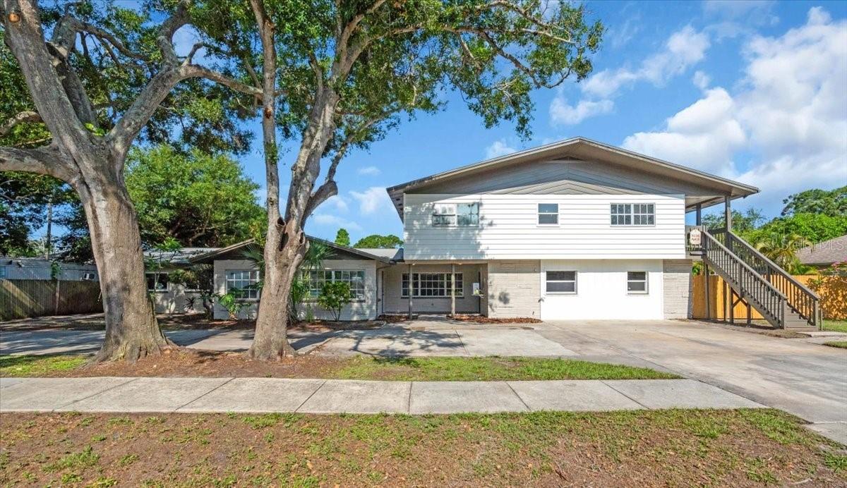 5136 68th St., St Petersburg, FL 33709