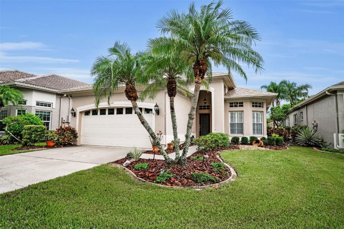 1528 Riverdale Dr., Oldsmar, FL 34677