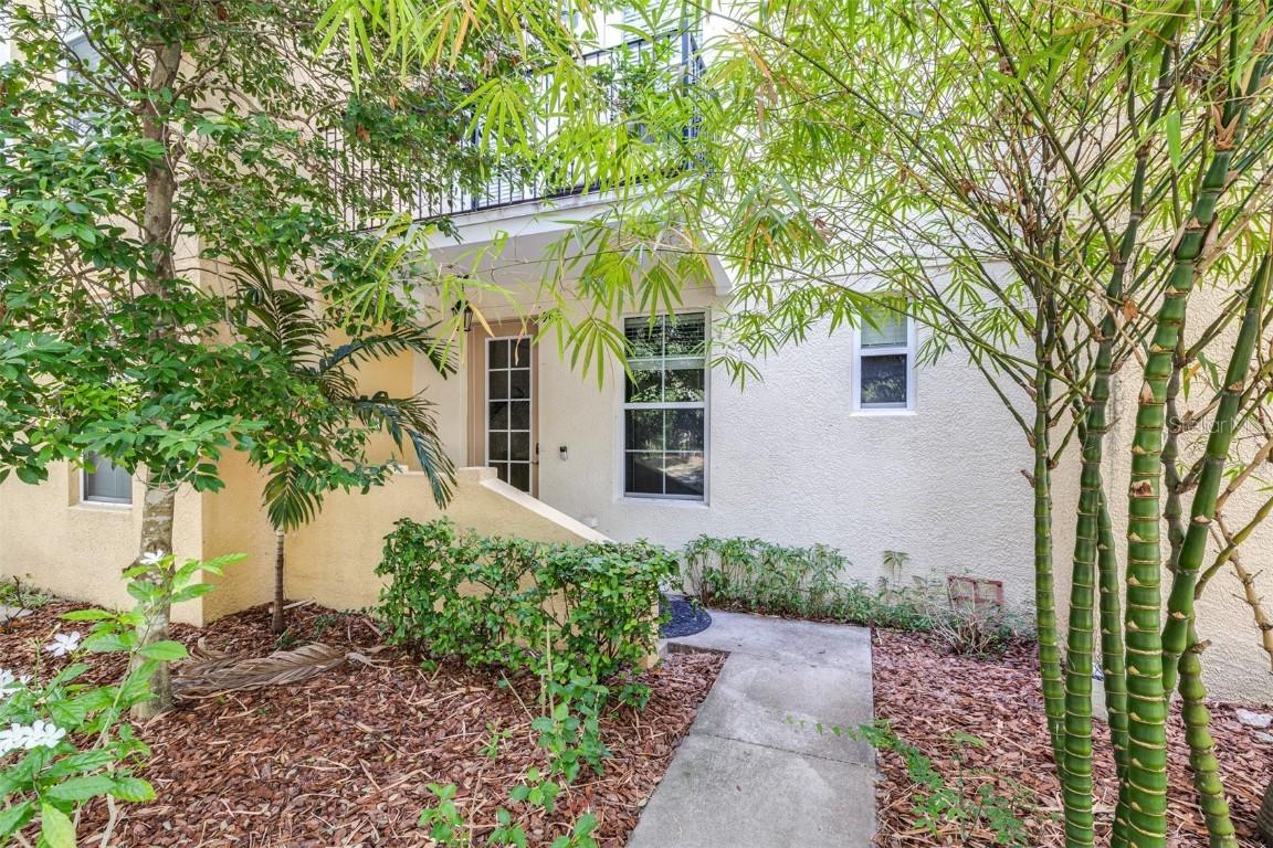 962 Sombra St., Tampa, FL 33619