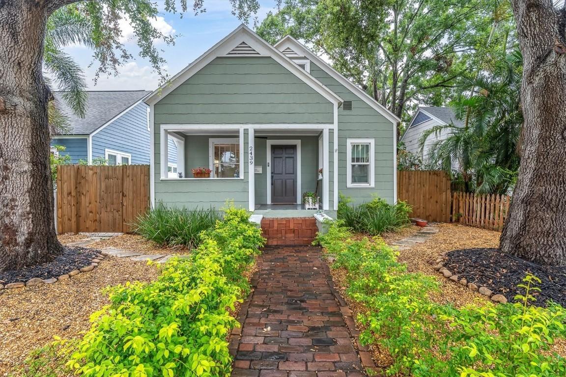 2439 6th Ave., St Petersburg, FL 33713