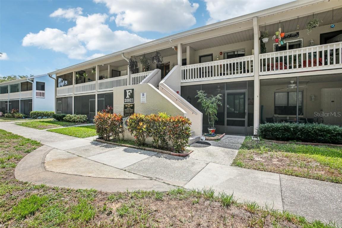 20921 Haulover Cove #8, Lutz, FL 33558