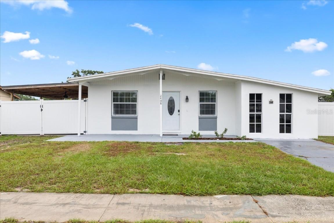 2408 Wishing Well Way, Tampa, FL 33619