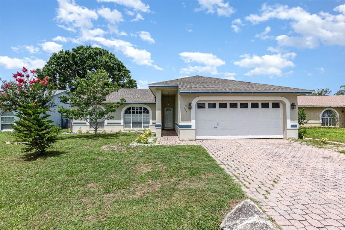 216 Kingshill Ct., Winter Haven, FL 33884